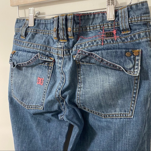 DC Skinny Medium Wash Jeans | Vintage II | Size 26 - Picture 4 of 8